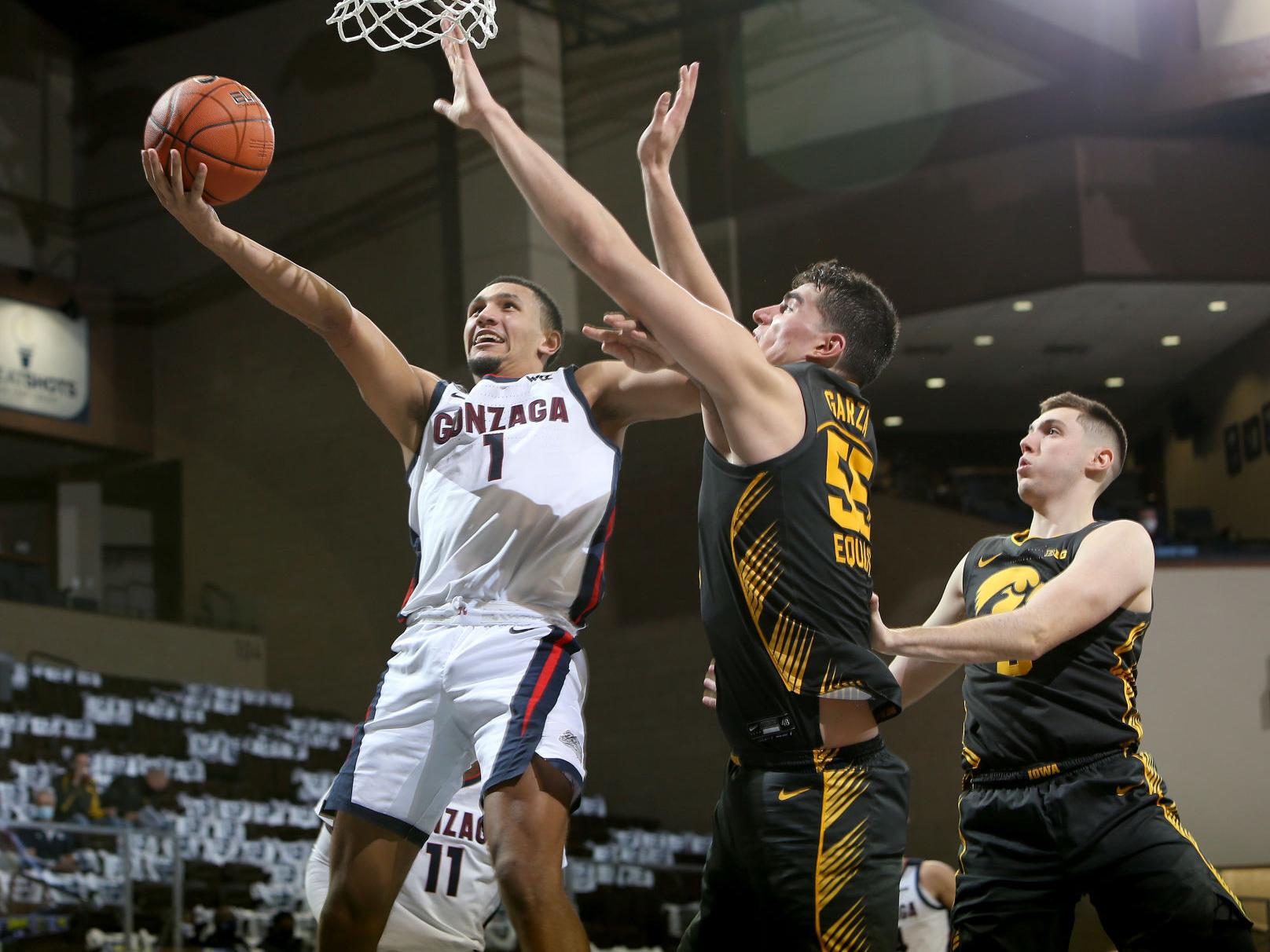 Hawkeyes Get An Education In Loss To Gonzaga College Sports Qctimes Com