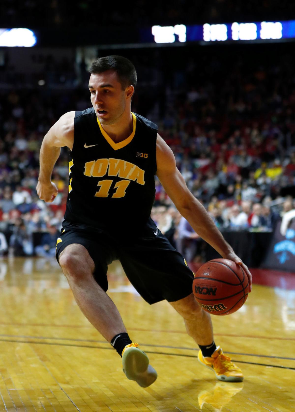 Rose S Dream Come True With Hawkeyes Comes To End Iowa