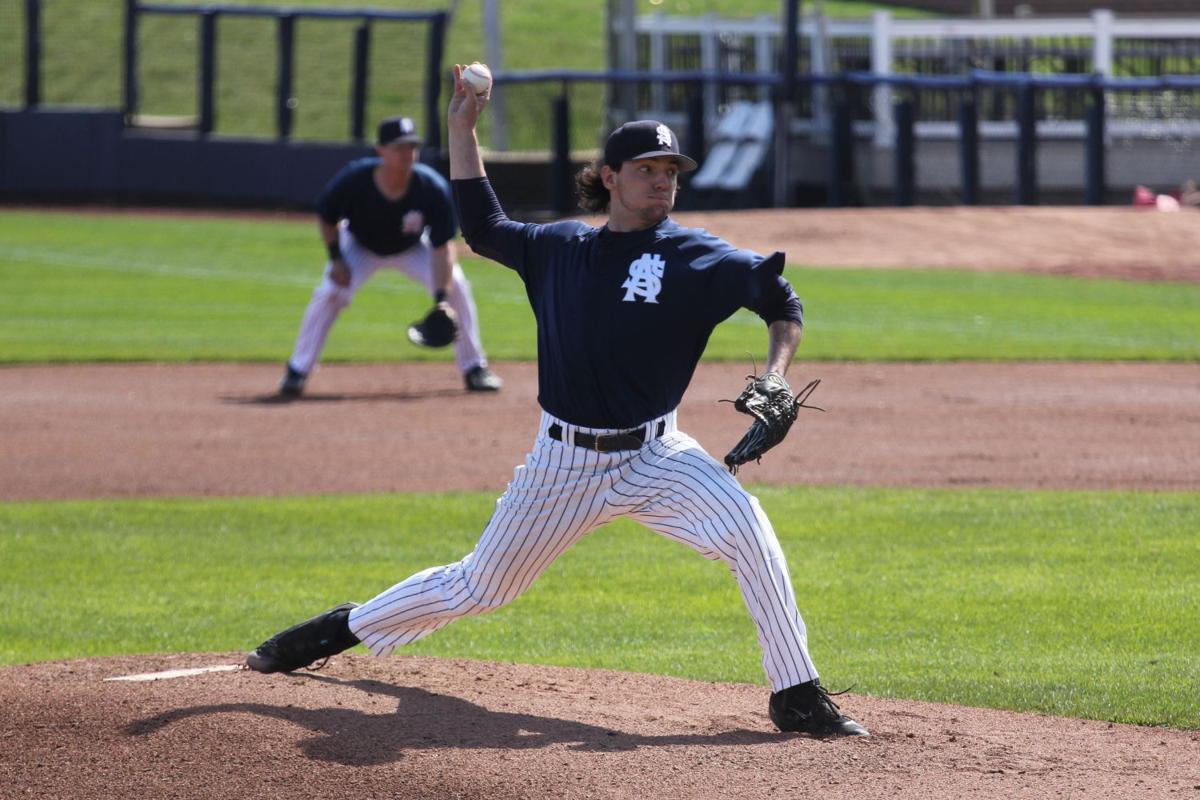 From 416 to NAIA tourney, Bees keep battling