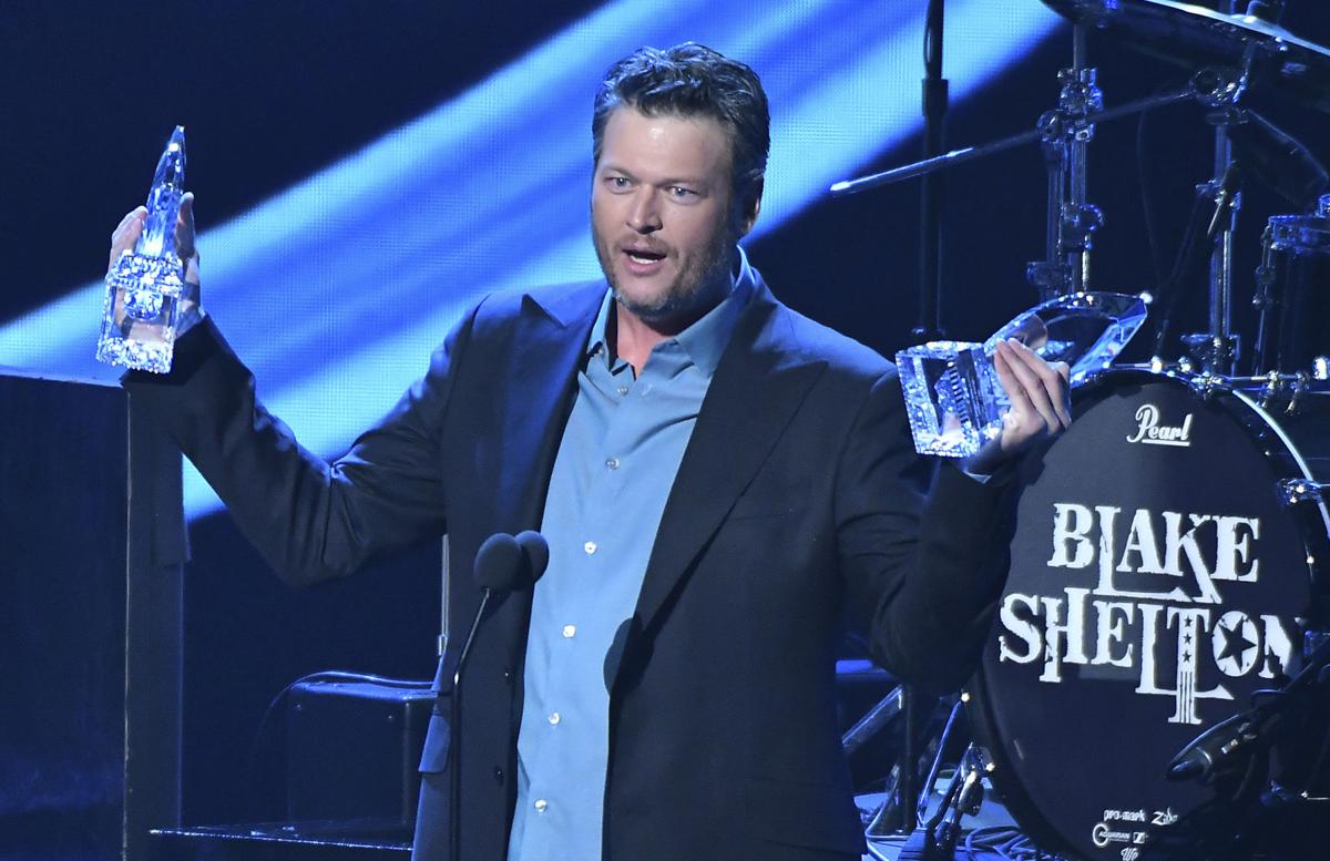 2017 People's Choice Awards - Show