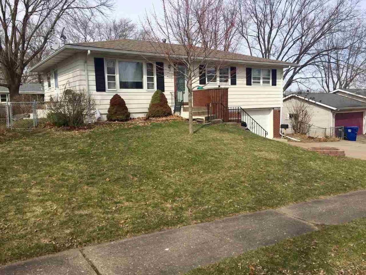 3 Bedroom Home in Davenport - $139,900