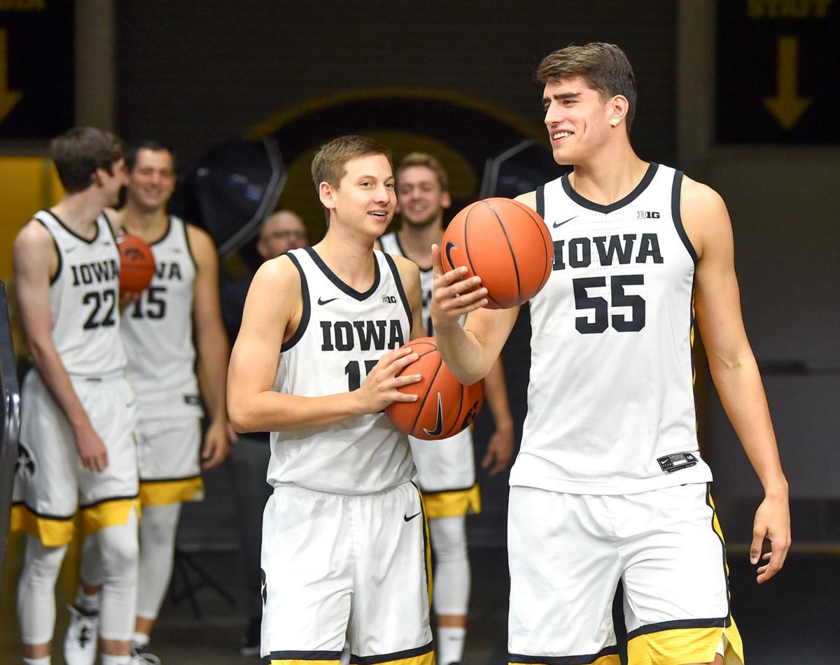 Hawkeyes May Rely On Multitude Of Leaders Iowa Hawkeyes