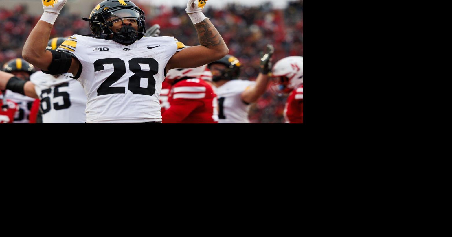 What makes LJ Phillips is an expected fan-favorite at Iowa