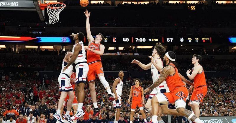 Illinois adds to tough non-conference slate with game vs. UConn