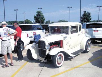 Lindquist Ford Celebrates 50 Years