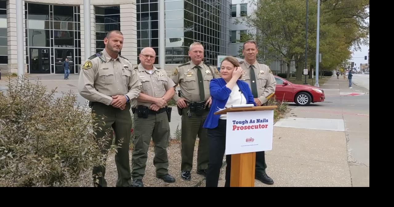 Brenna Bird, Republican candidate for Iowa Attorney General stops in