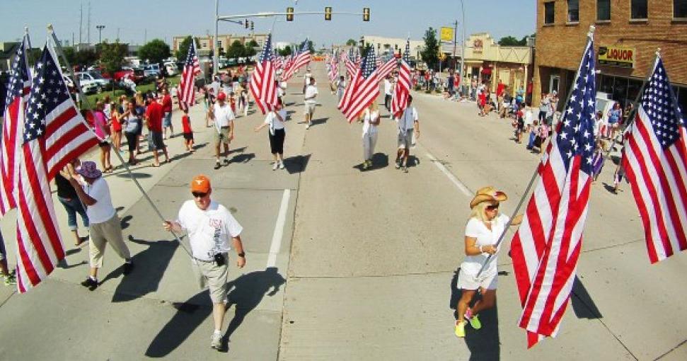 Bettendorf celebrates Fourth with parade