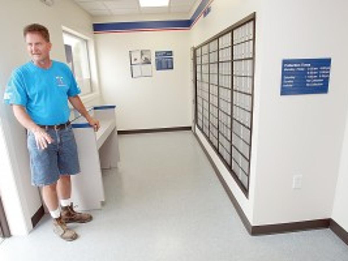 Mccausland Iowa Post Office Opens In New Location Today Local News Qctimes Com