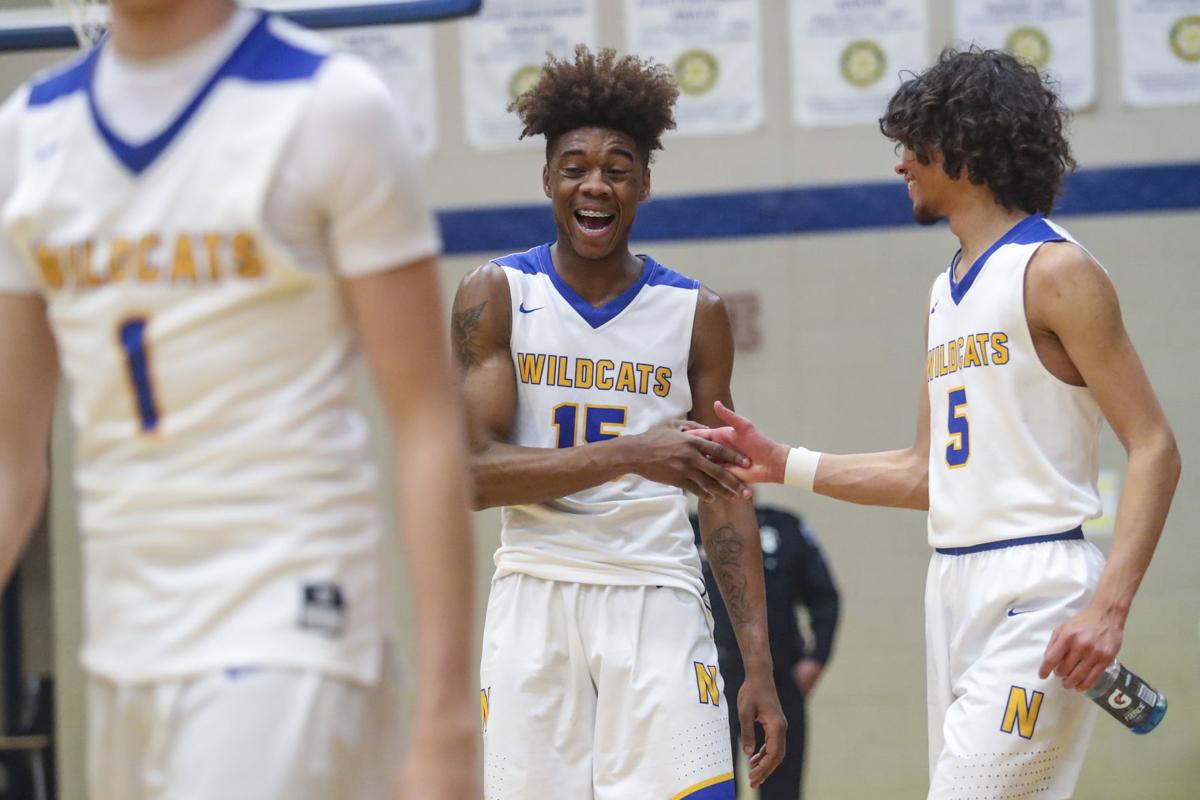 Photos Bettendorf basketball at Davenport North