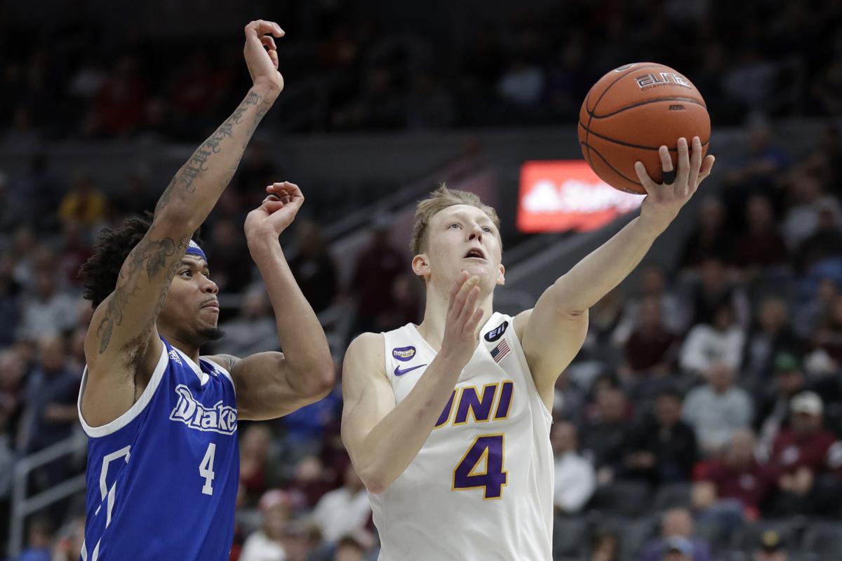 Northern Iowa S Green Enters Nba Draft Leaving Option Open To