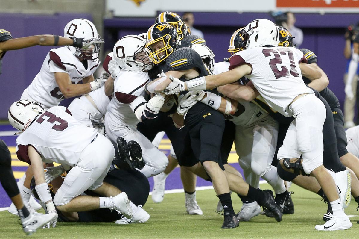 Bettendorf falls 'an inch short' in four-overtime battle with Dowling