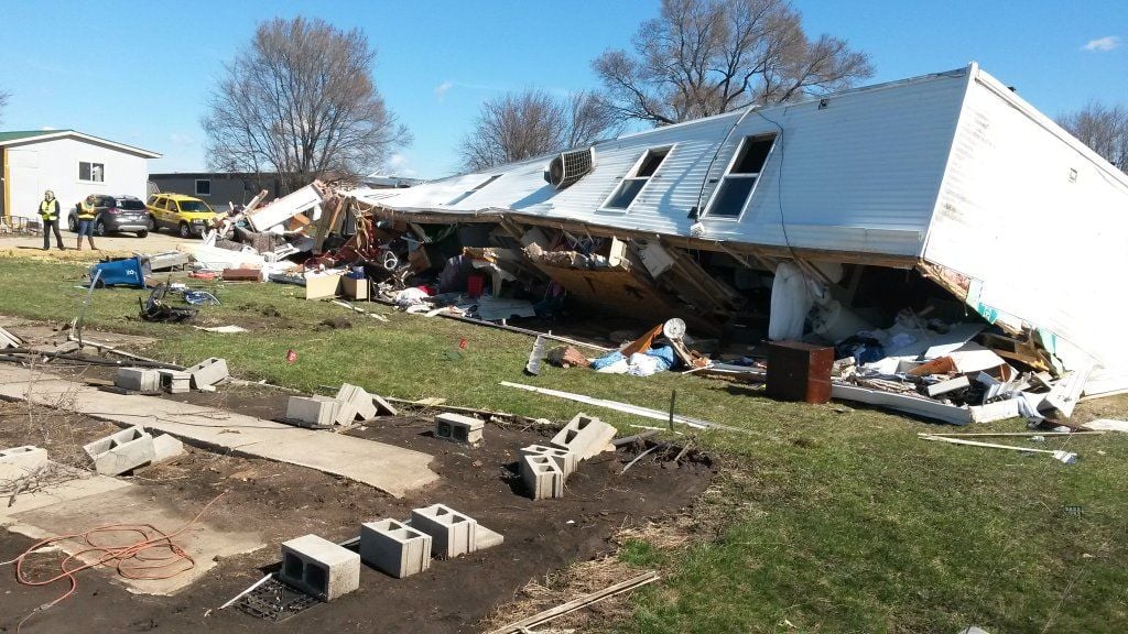 Updated: Storm damages Clinton mobile home park | Local News | qctimes.com