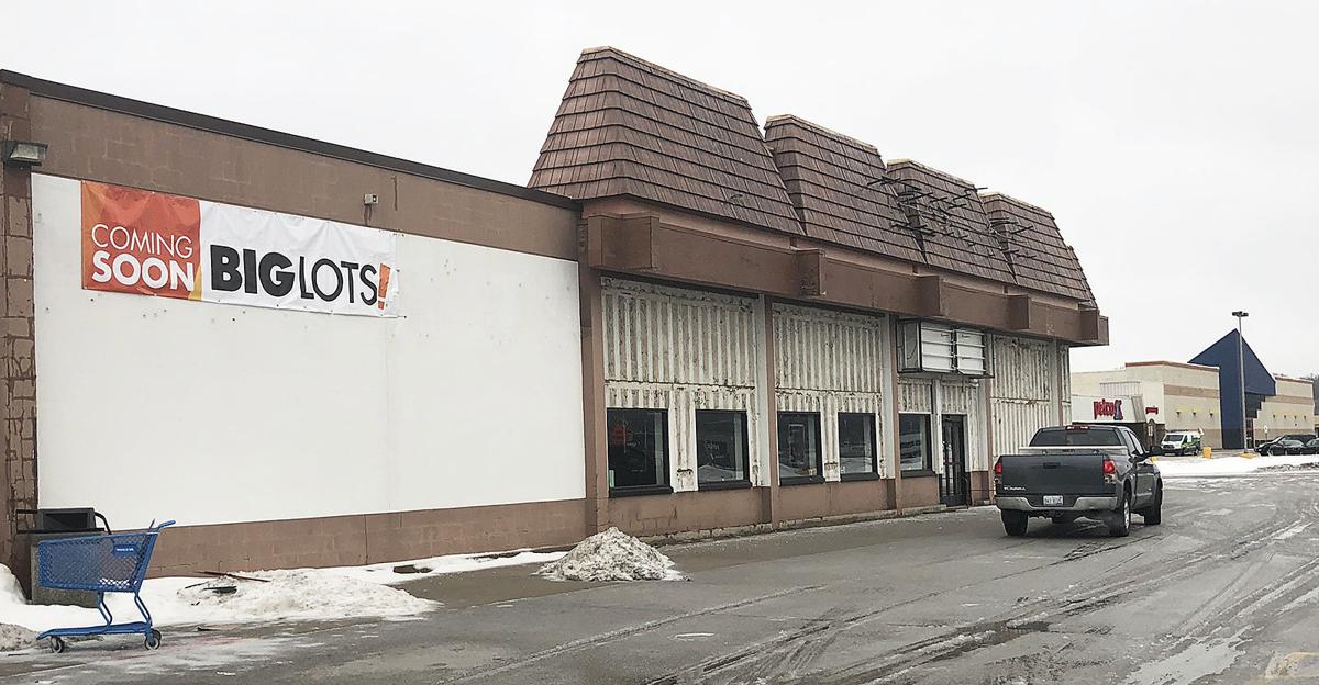 After A Tough Year For Retail Quad City Leaders Search For New