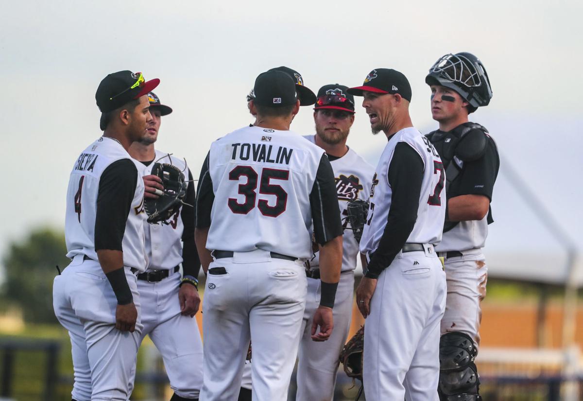 Inconsistency on the mound leads to 2-2 weekend for Michigan baseball