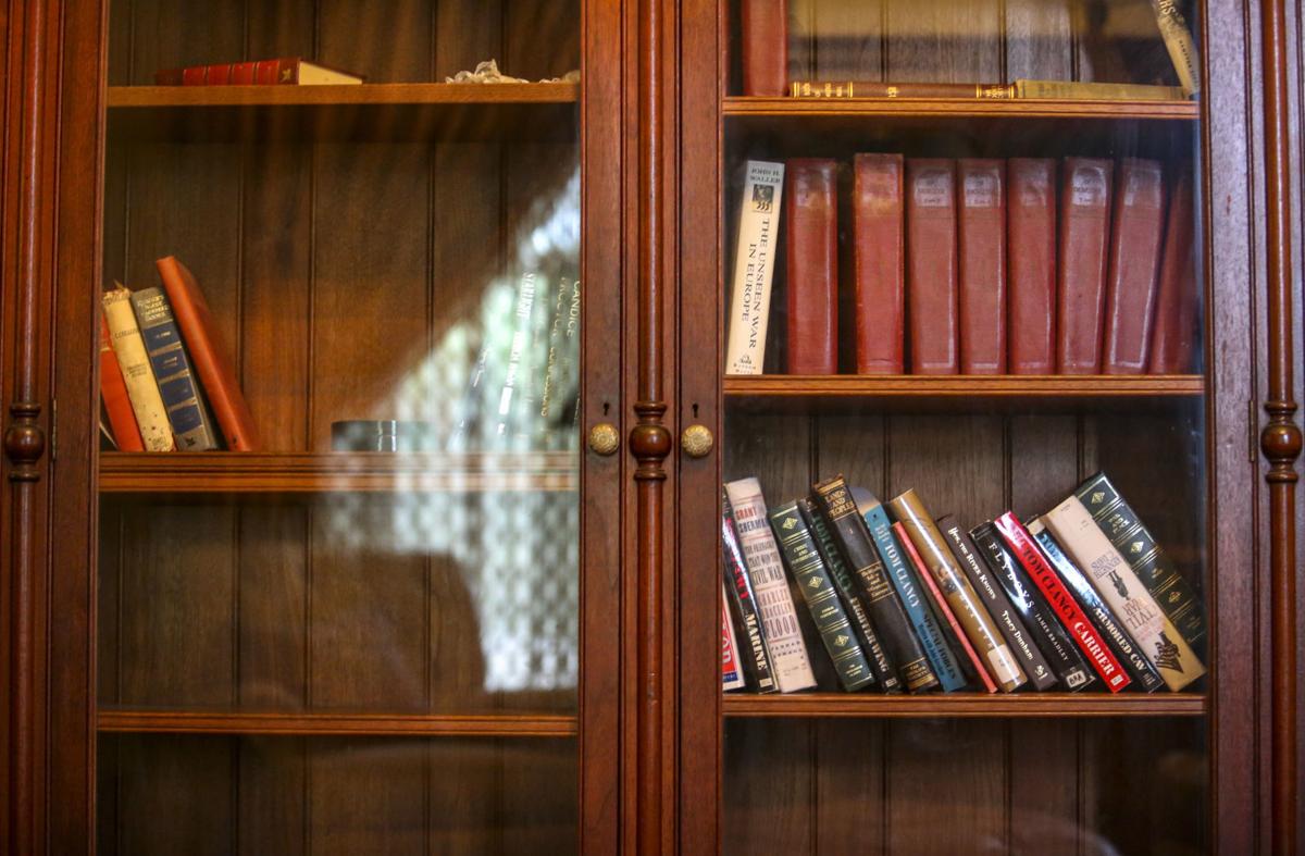 Photos Quarters One of the Rock Island Arsenal Home & Garden