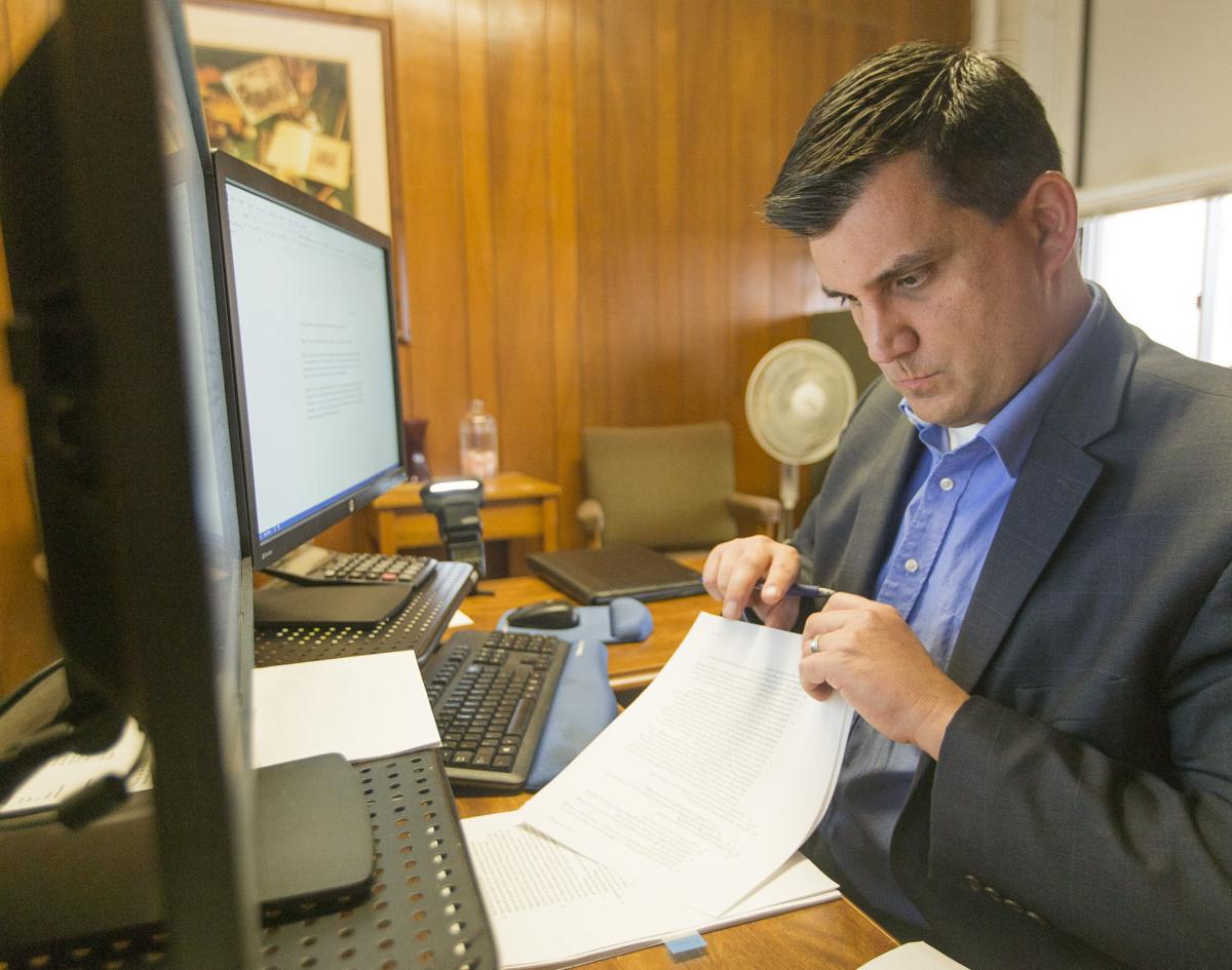 Editorial Ross Needs Help In Rock Island County Editorials Dave Ross