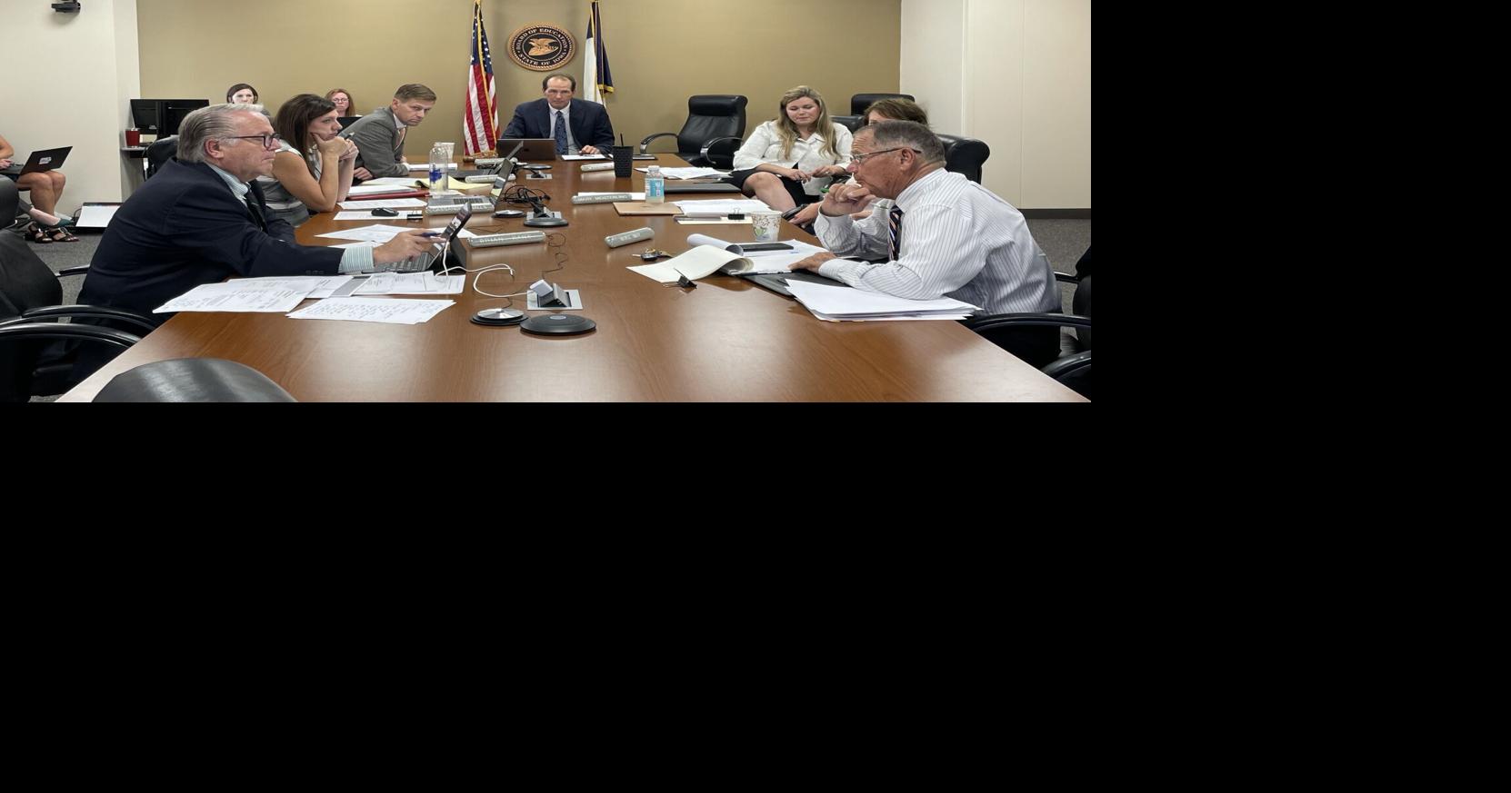 Iowa Board of Education advances rules on school library restrictions