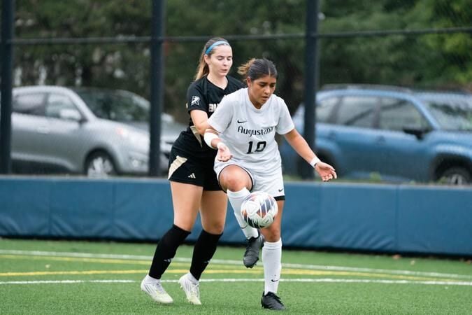 Women’s soccer shut out by Millikin