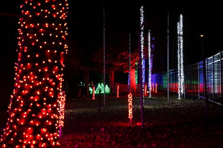 112222-qc-nws-lights-02.jpg