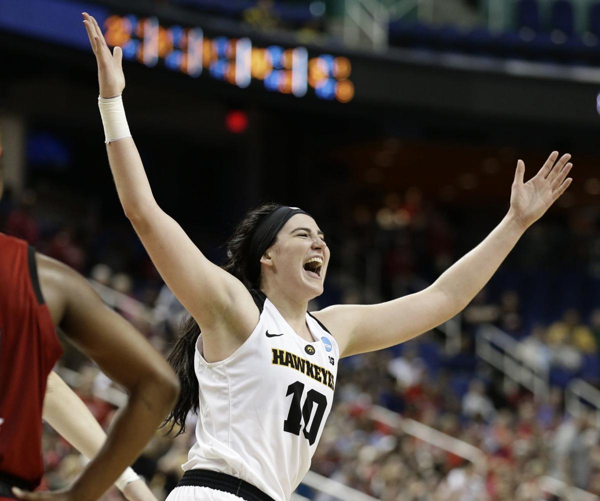 Hawkeyes Will Help Gustafson Celebrate Her Day Basketball Qctimes Com