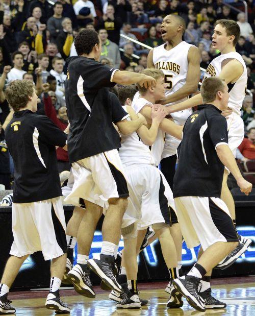 Jacks Propels Bulldogs To Finals High School Boys Basketball