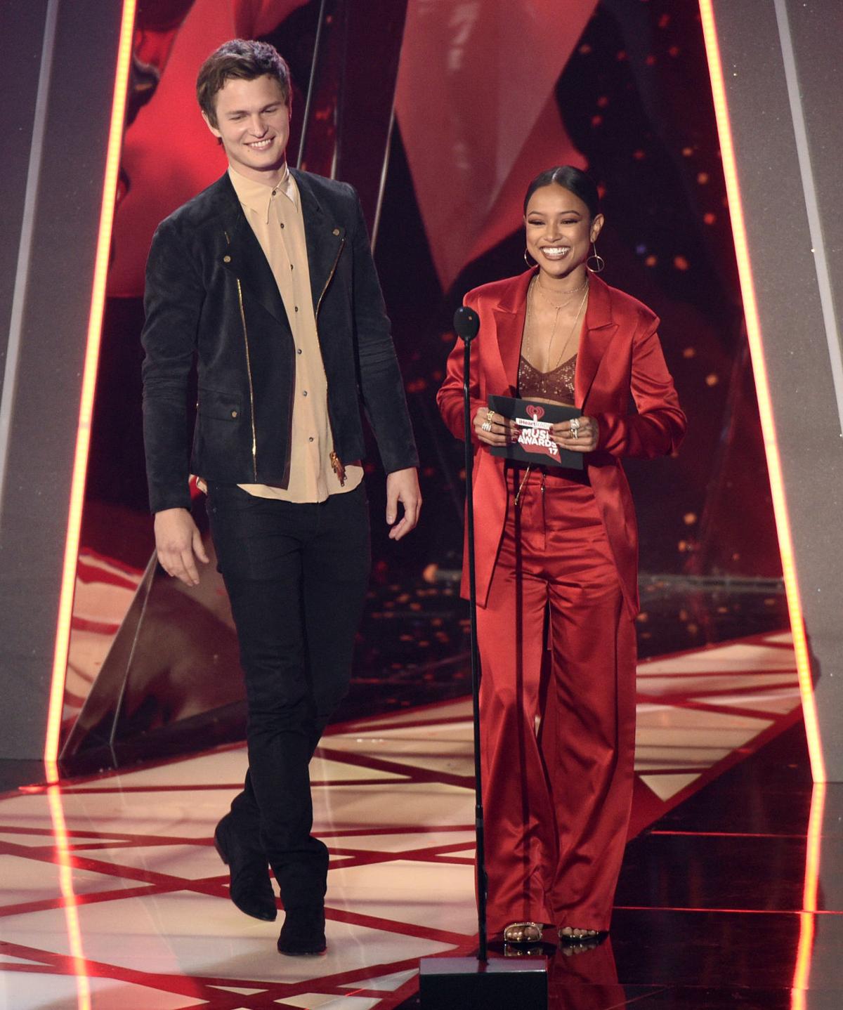 2017 iHeartRadio Music Awards - Show