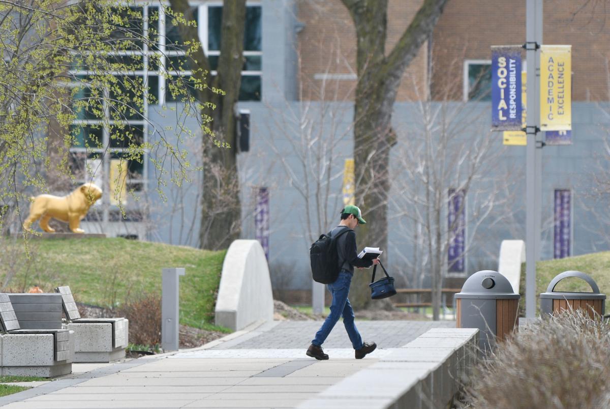 Where have the students gone? Western Illinois University enrollment