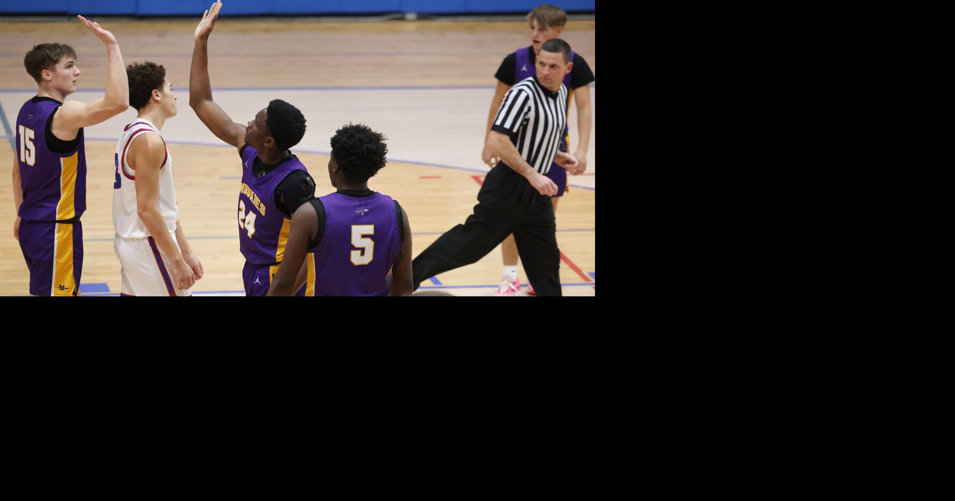 Hot shooting keys tough MAC win for Muscatine over Bettendorf