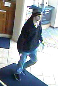 Clinton police investigate bank robbery