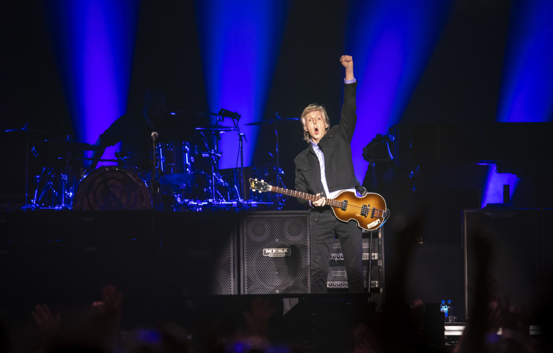 In Moline, McCartney offered a diverse, dazzlingly spectacular show