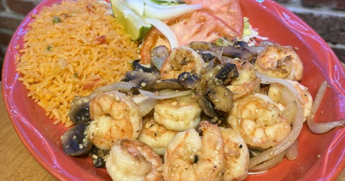 featured image for post Mexican restaurant opens, new consignment and thrift store, Lock 14 Kitchen opens, and more Quad-Cities business news