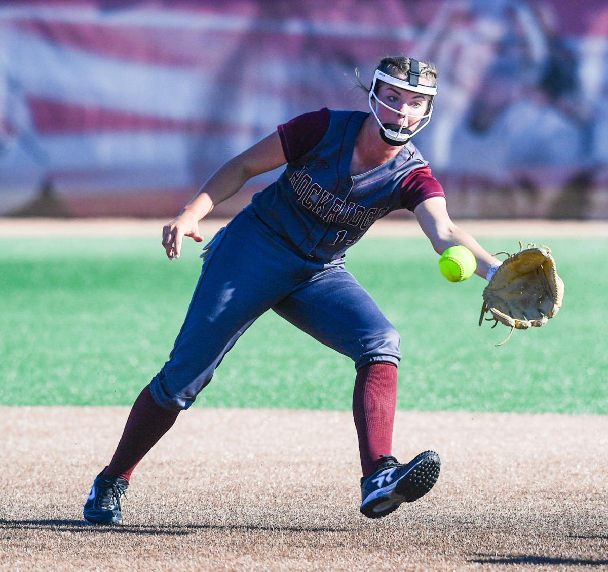 061621-qc-spt-2A-state-title-softball-025