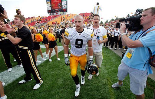 Tyler Sash, won Super Bowl with Giants, dead at 27