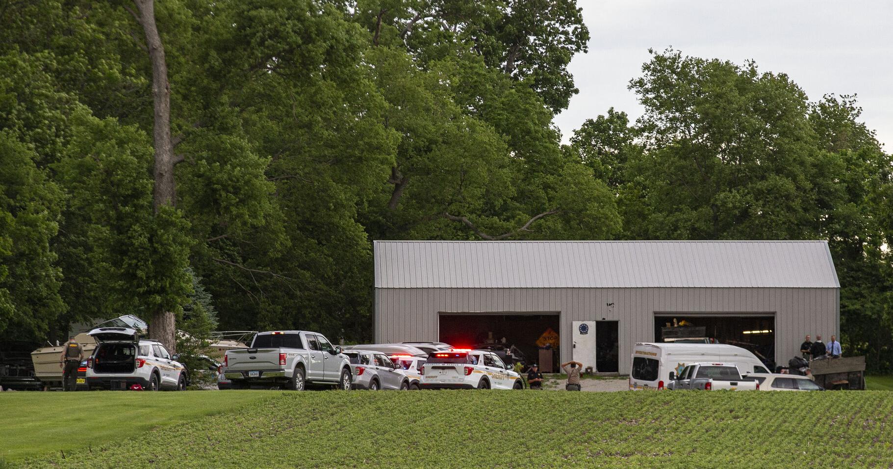 Marion man held on $4M bail after 3 killed with pipe - Vimarsana News