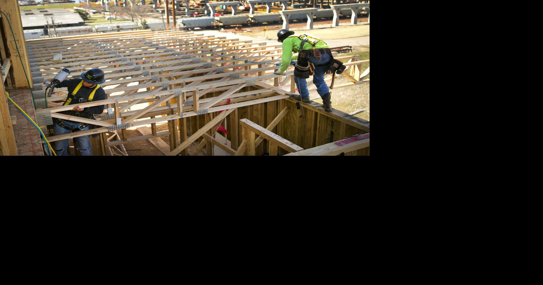 Bettendorf's Bridges lofts construction accelerated