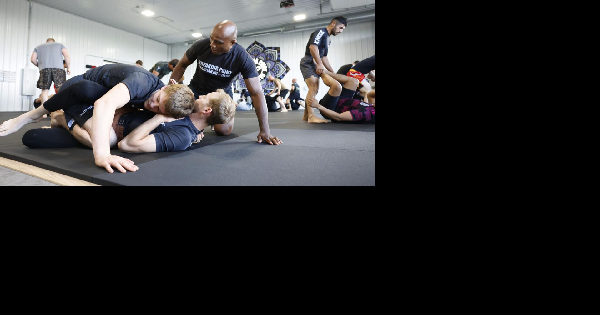 Breaking Point Jiu-Jitsu brings “life-changing” sport to new Bettendorf location