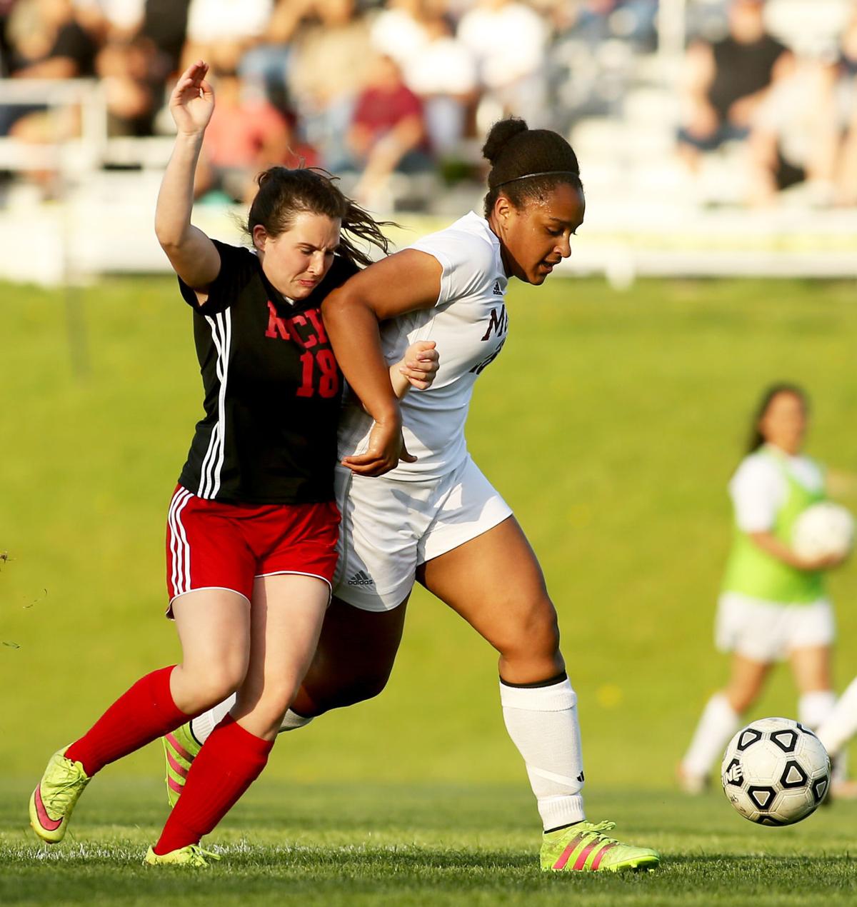 041817-Moline-Rocky-girls-soccer-007
