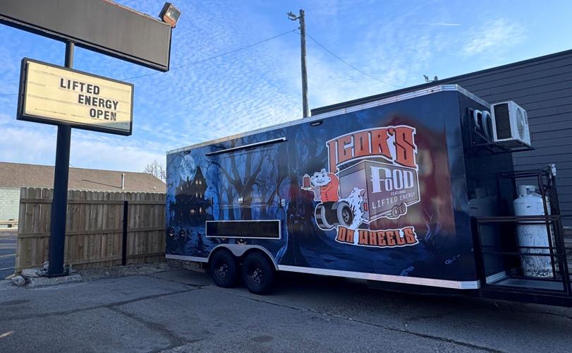 Igor's Bistro food trailer.jpg