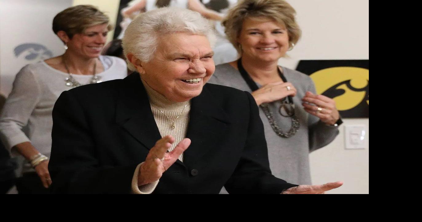 Longtime Iowa athletic director and Title IX advocate dies at 85