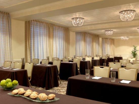 Davenport Room