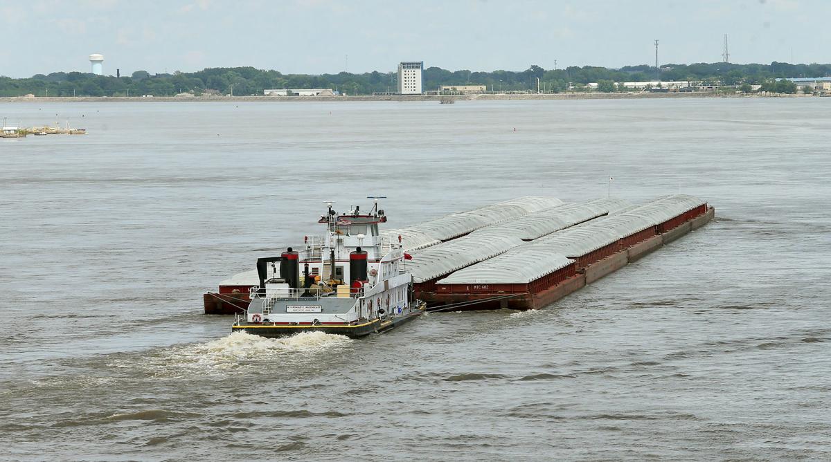 Barge jobs on the mississippi river