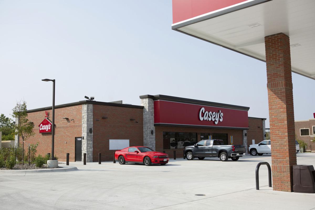 Casey S Pizza Feeling Workforce Pinch Iowa News