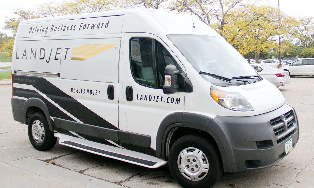 QuadCity company makes traveling for business productive and luxurious Business & Economy