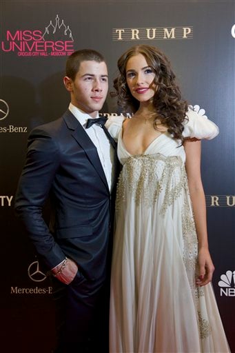 Olivia Culpo Nick Jonas Qctimes Com