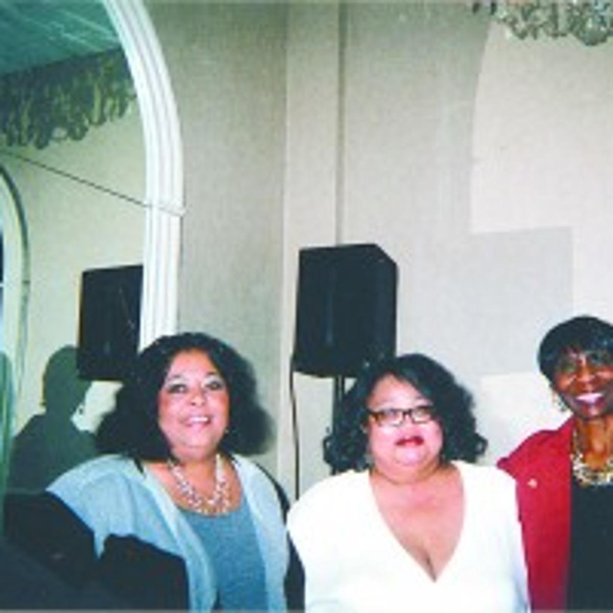 Gathering honors African-American women
