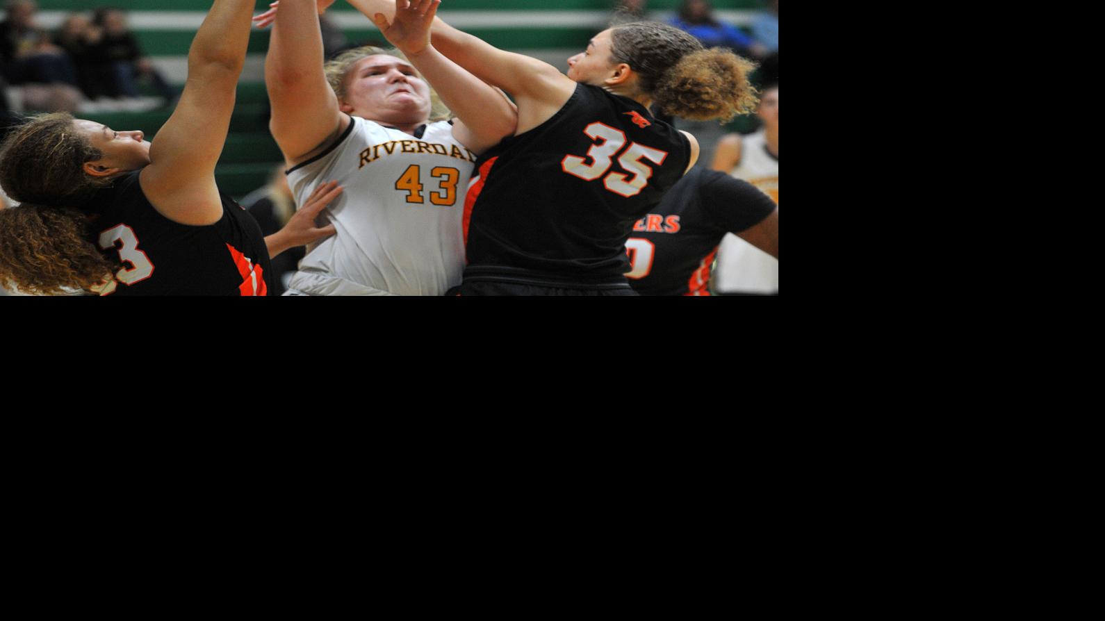 Prep roundup Shorthanded Riverdale goes 30 at Alleman High School