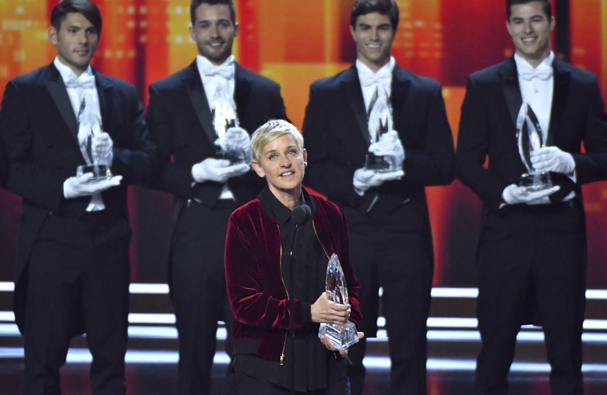 2017 People's Choice Awards - Show