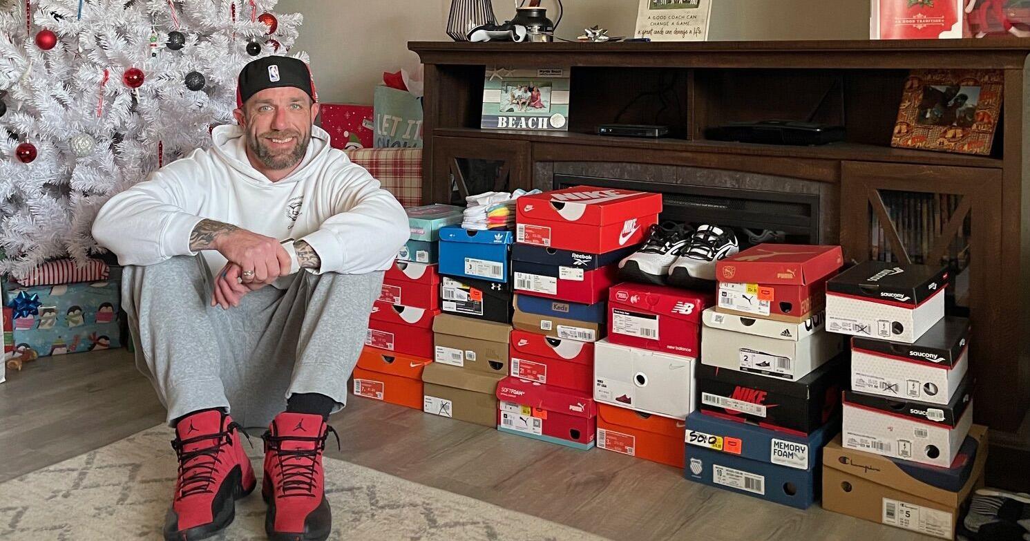 Coal Valley man aims to start charity for shoes for children - Vimarsana News