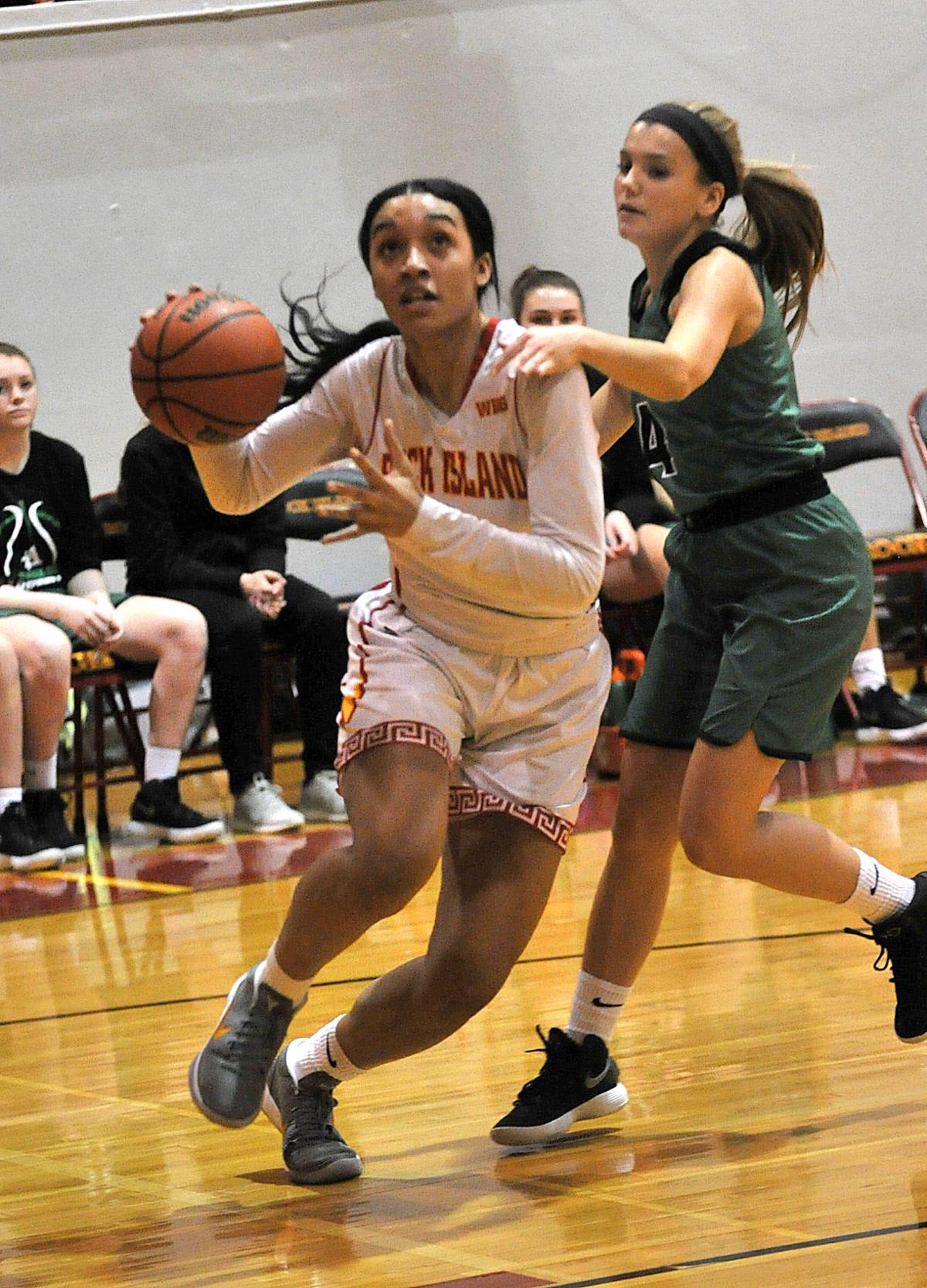 Rocky girls roll to easy win over Alleman High School Girls
