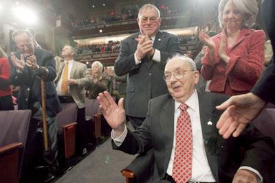 Former Republican NC Sen. Jesse Helms Dies At 86